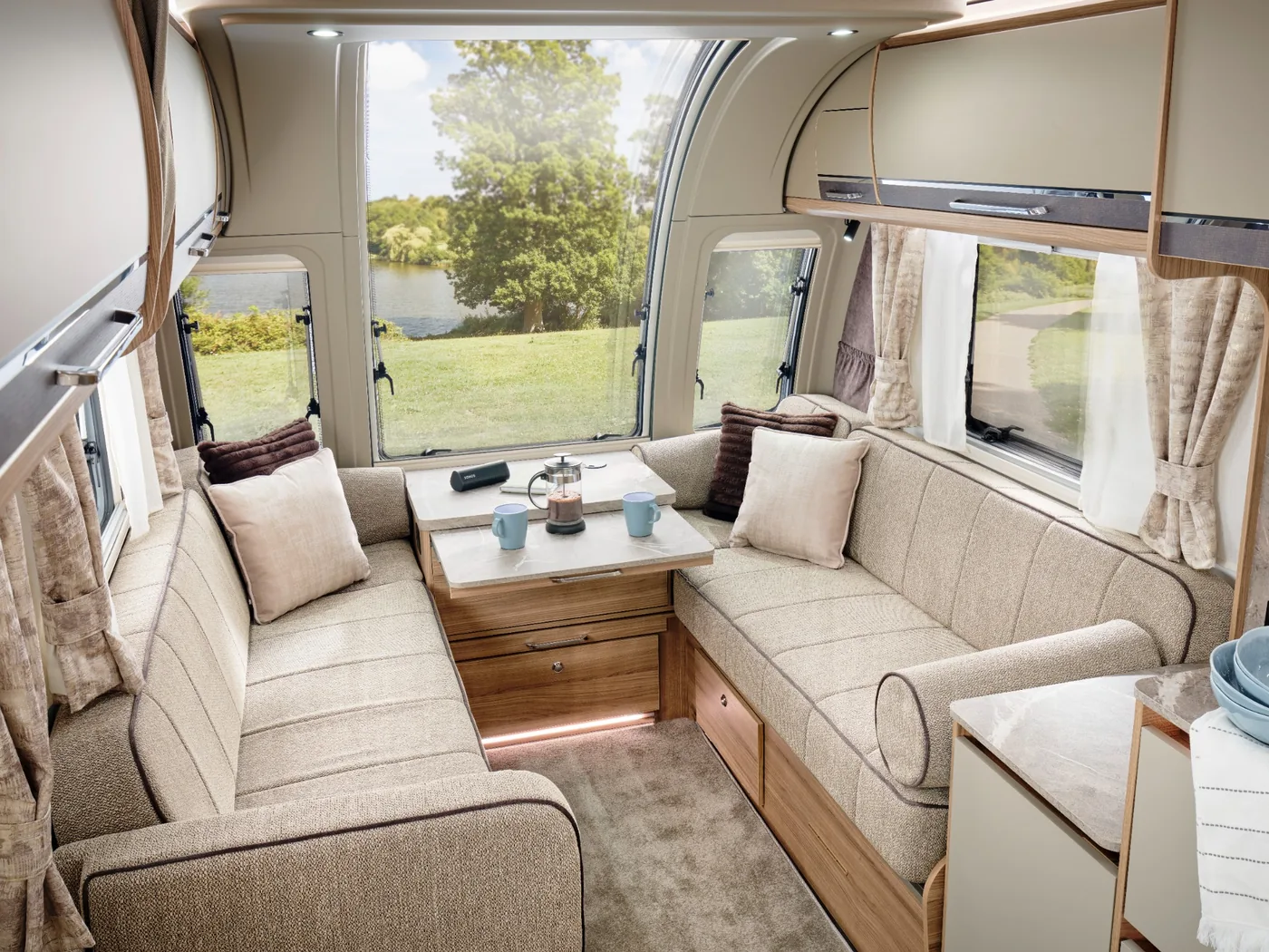 Bailey Unicorn Deluxe Madrid front lounge and panoramic window