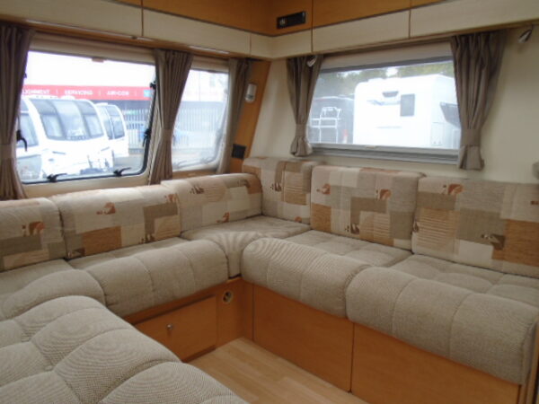 Bailey Pegasus 524  2010