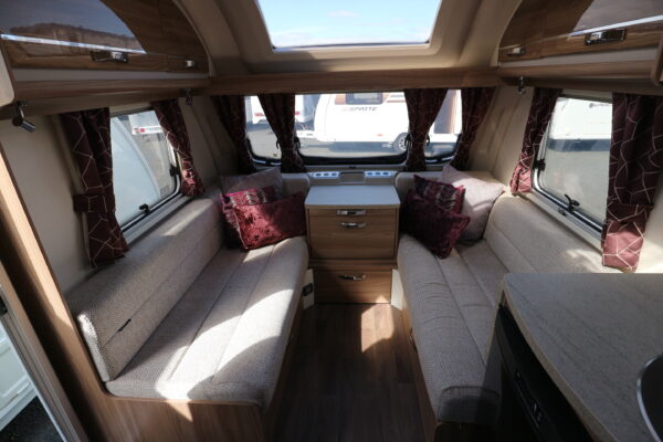 Swift Challenger 560 2020